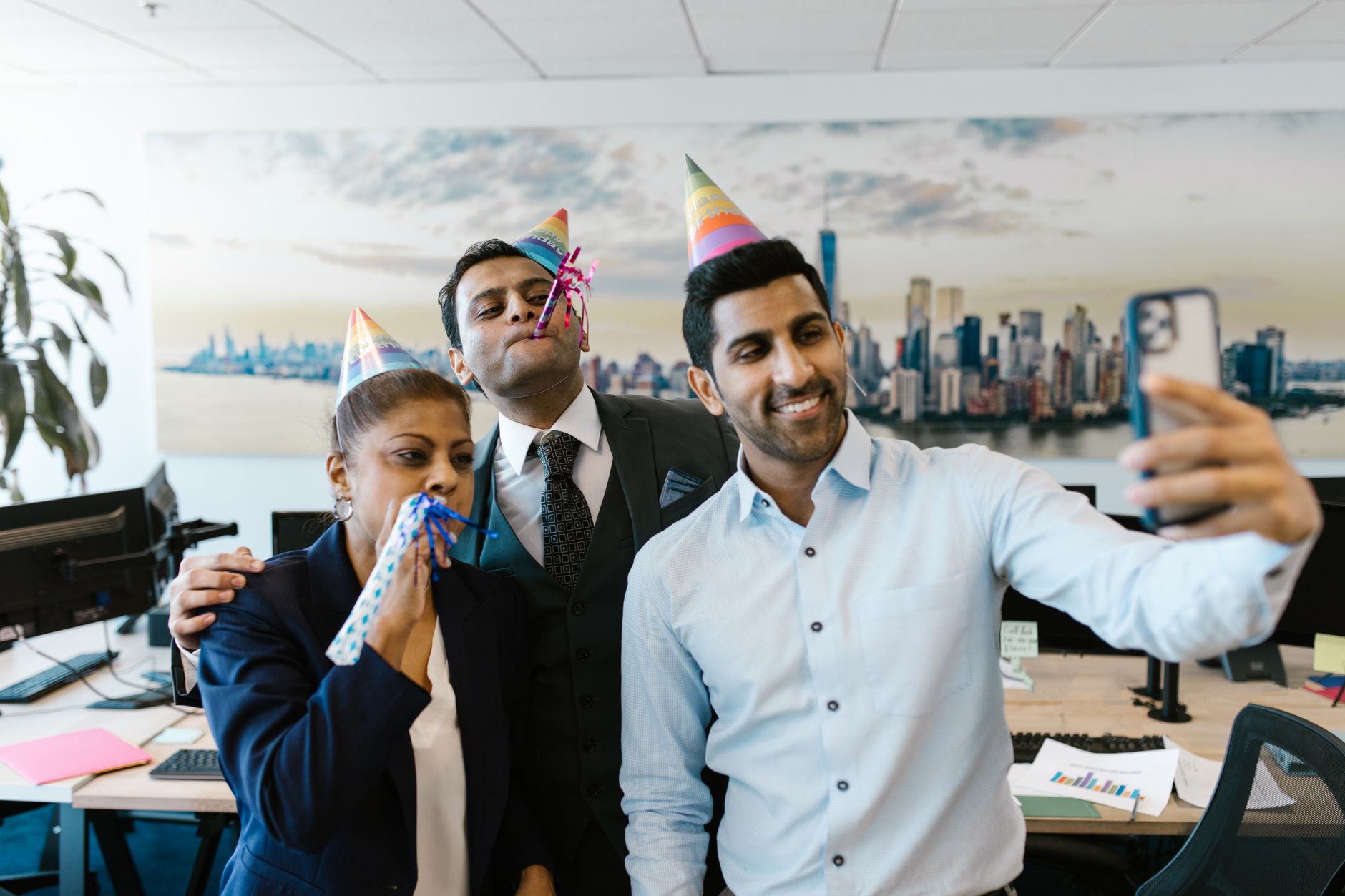 Indian business team discussion for Employee Recognition article