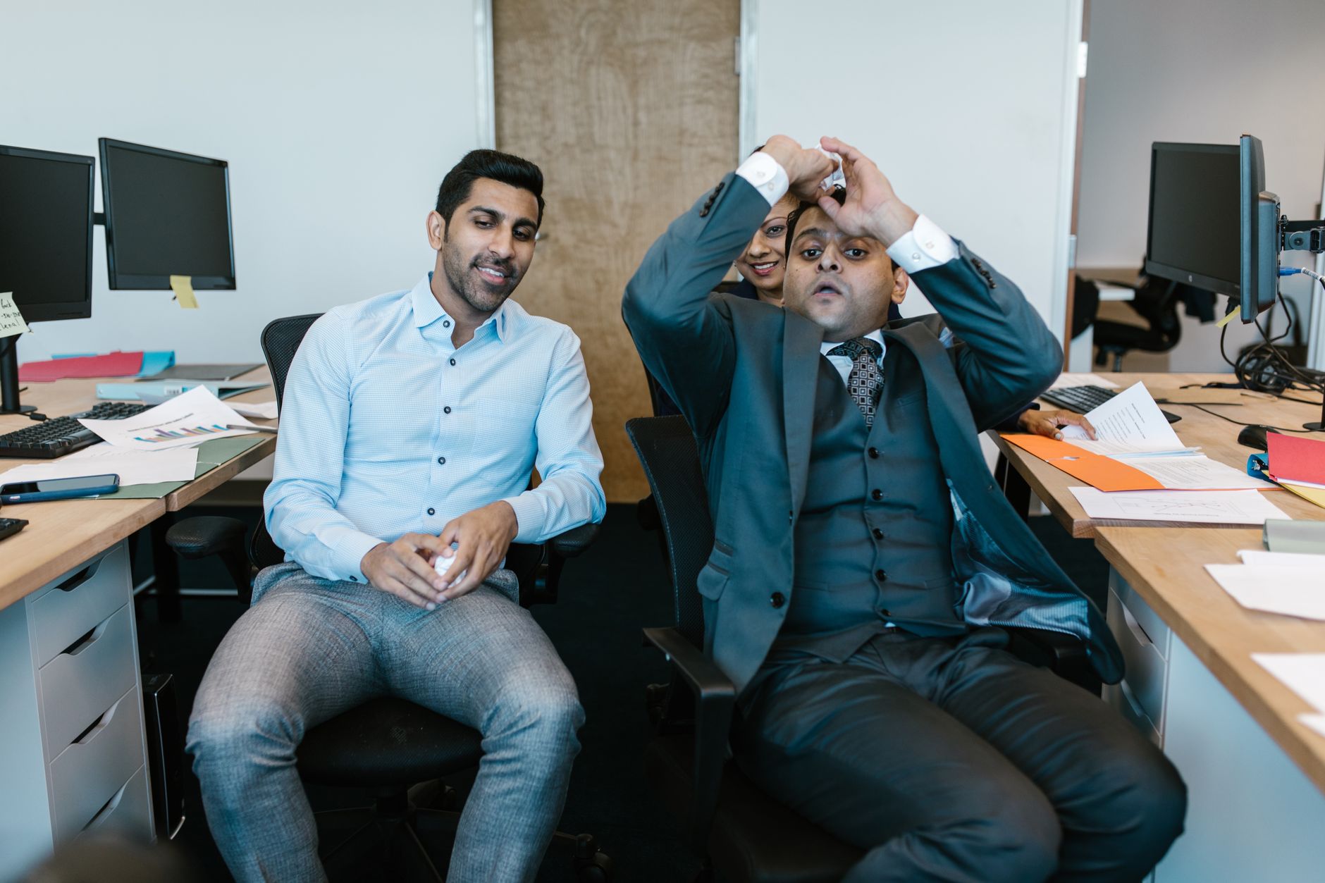Indian business team discussion for Employee Recognition article