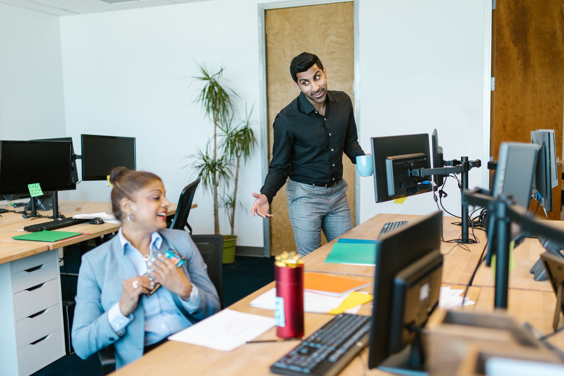 Indian business team discussion for Sales Incentives article